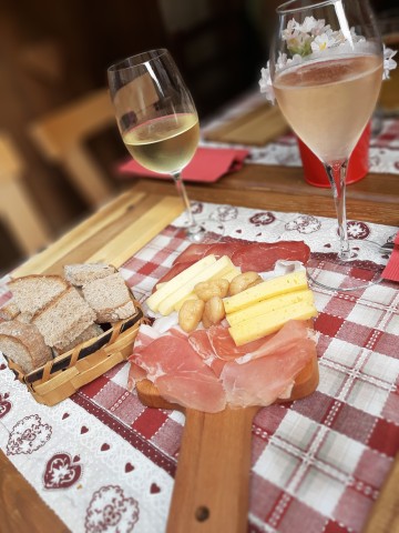 Visit Aosta Guided Food Tour in Aoste, Italie
