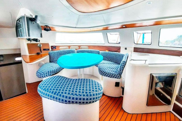 Cancun: Half-Day Private Catamaran for 35 guests