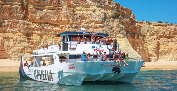 Benagil Cruise with Lunch, Open Bar & Fun Water Activities