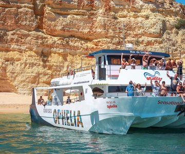 From Portimão: Catamaran Cruise to Benagil Caves with BBQ