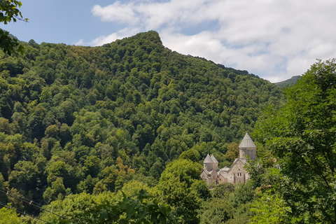 Eriwan: Private Tour zum Sevansee und zur Kurstadt Dilijan