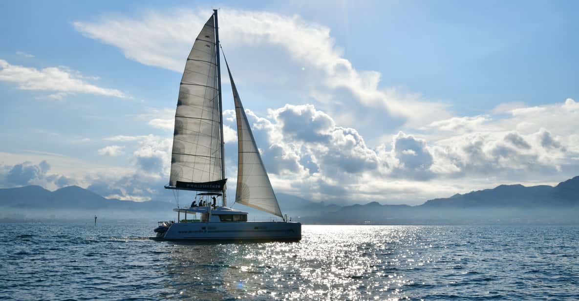 Marseille: Calanques 5-Hour Cruise and Lunch