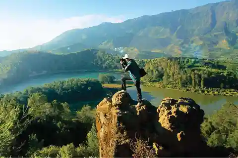 From Yogyakarta: 12-Hour Guided Dieng Plateau Sunrise Trip