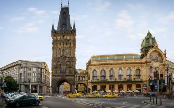 Prag: Eintrittskarte für den Pulvertorturm