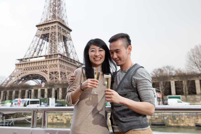 Eiffel Tower Summit, Walking Tour & Seine Champagne Cruise