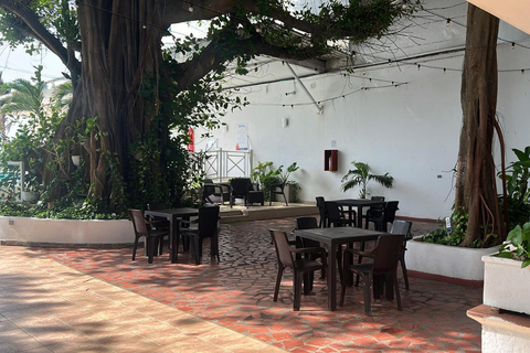 Cartagena : Journée piscine à l'hôtel Playa Club face à la mer à Bocagrande