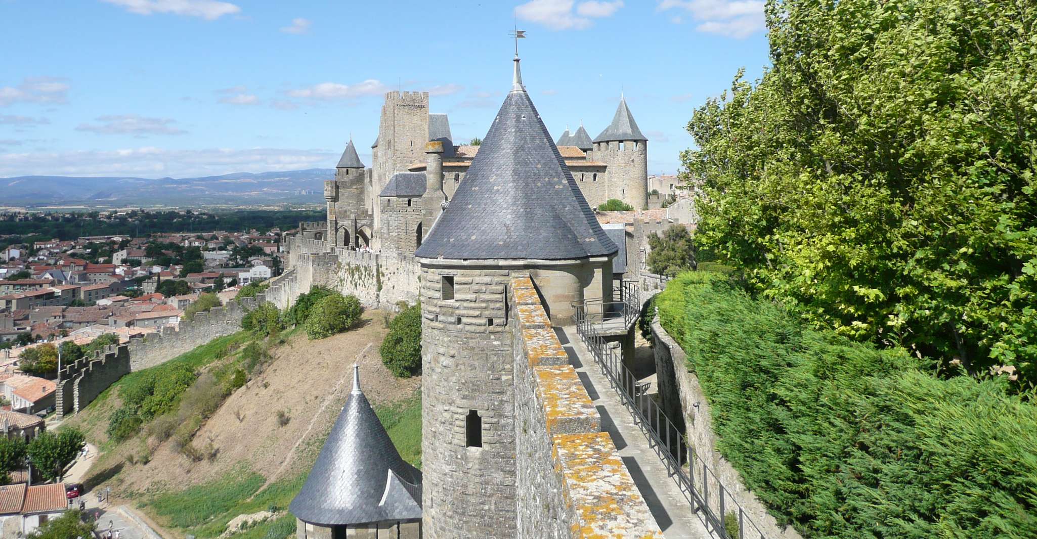 From Carcassonne,Lastours Castles & Carcassonne Guided Tour - Housity