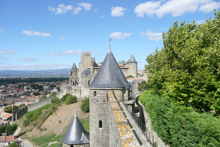 Vanuit Carcassonne: Lastours Kastelen en Stad RondleidingLastours kastelen en Cité de Carcassonne