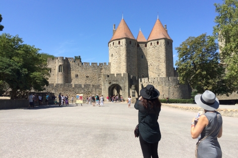 Vanuit Carcassonne: Lastours Kastelen en Stad RondleidingLastours kastelen en Cité de Carcassonne