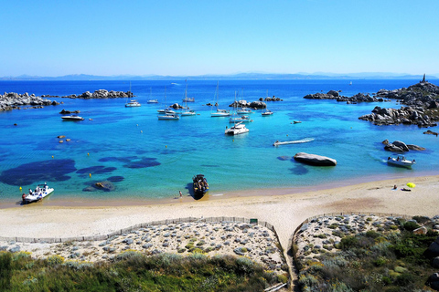 Ajaccio: jednodniowa wycieczka łodzią do BonifacioMiejsce zbiórki na plaży Porticcio