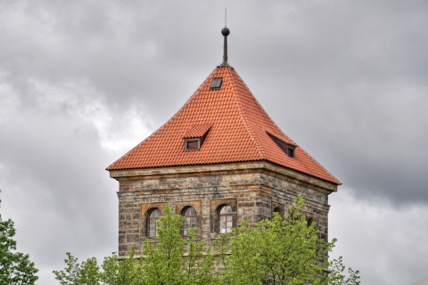 Praga: entrada a la torre de agua New MillBillete de ida