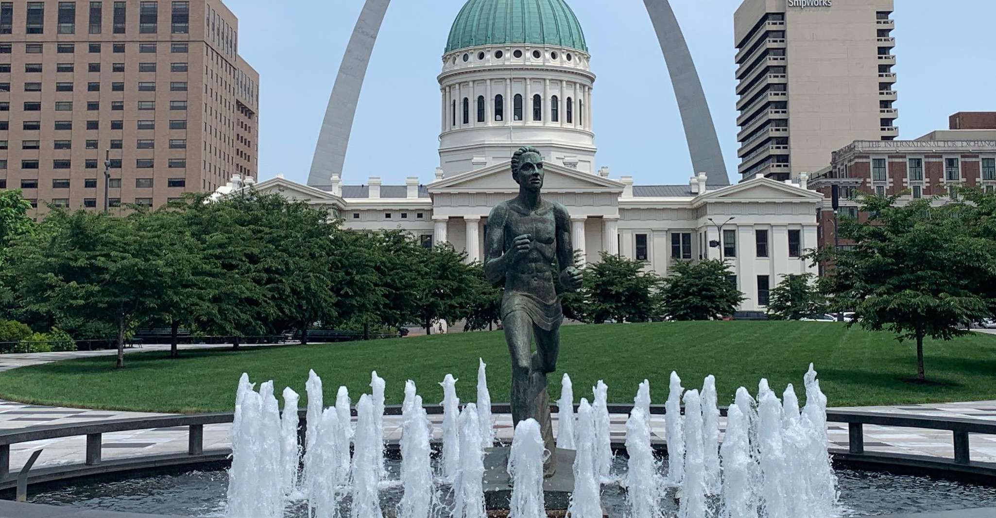 St Louis, Juego de teléfonos inteligentes de Aventure de Hunt Aventure de St. - Housity