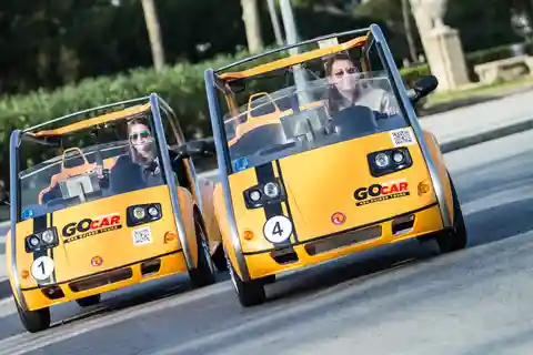 Barcelona: Ganztägige GoCar-Tour