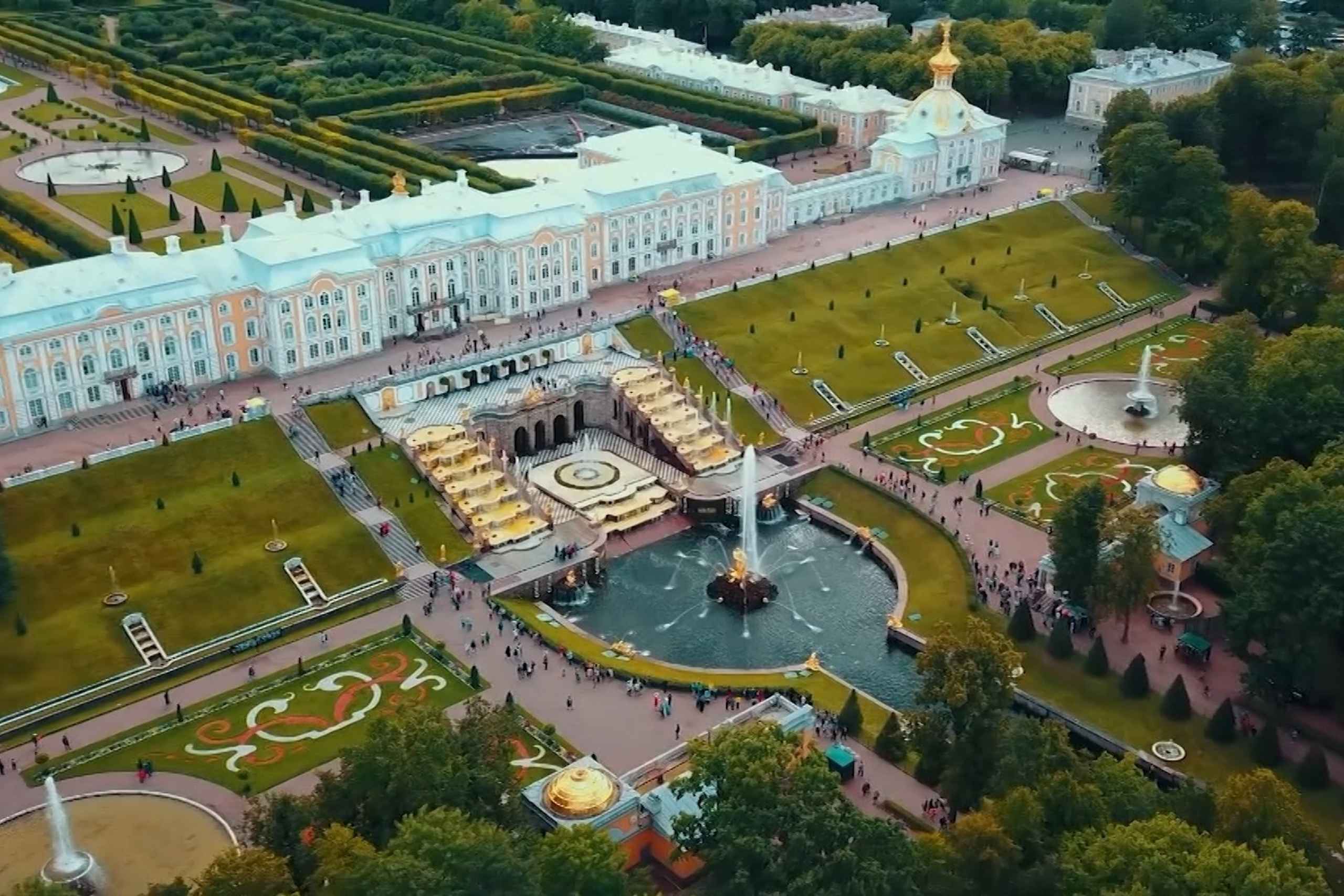 Санкт петербург верхняя. Петергоф (дворцово-парковый ансамбль). Петергоф верхний парк. Большой дворец в Петергофе Растрелли. Верхний сад Петергоф.