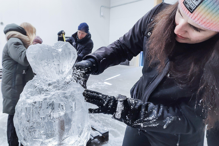 Rovaniemi: Ice sculpting, Sauna Experience & Dinner autumn