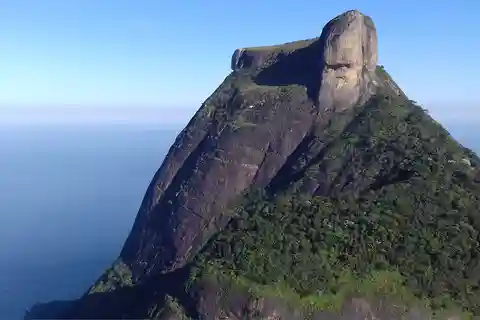 Rio de Janeiro: Pedra da Gavea Adventure Hike