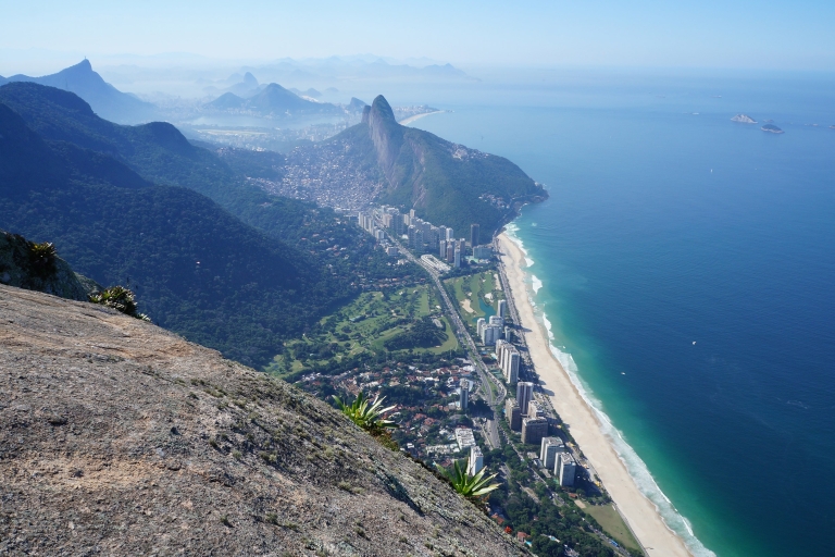 Rio de Janeiro: wycieczka przygodowa Pedra da GaveaWędrówka przygodowa Pedra da Gavea – miejsce zbiórki