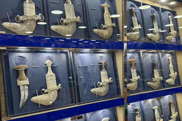 Muscat: Nizwa Souq & Jebel Shams Grand Canyon Full-Day Tour Private experience with dedicated vehicle