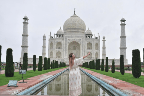 Agra : Taj Mahal Skip the line Monuments Entry Ticket