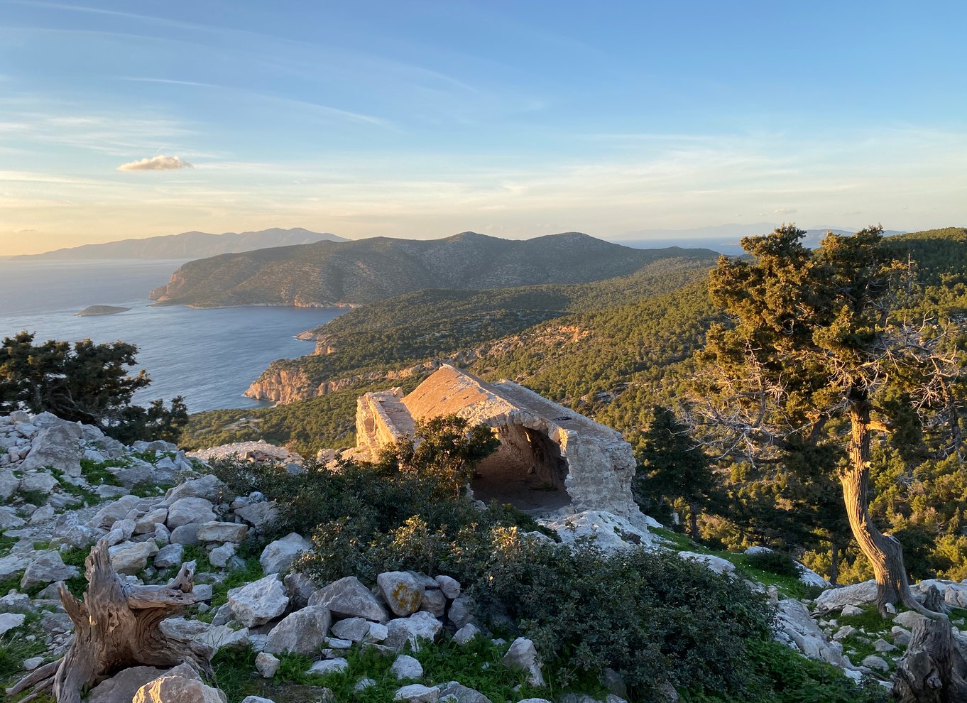 Monolithos: Lille gruppevandring og solnedgang ved Monolithos Slot