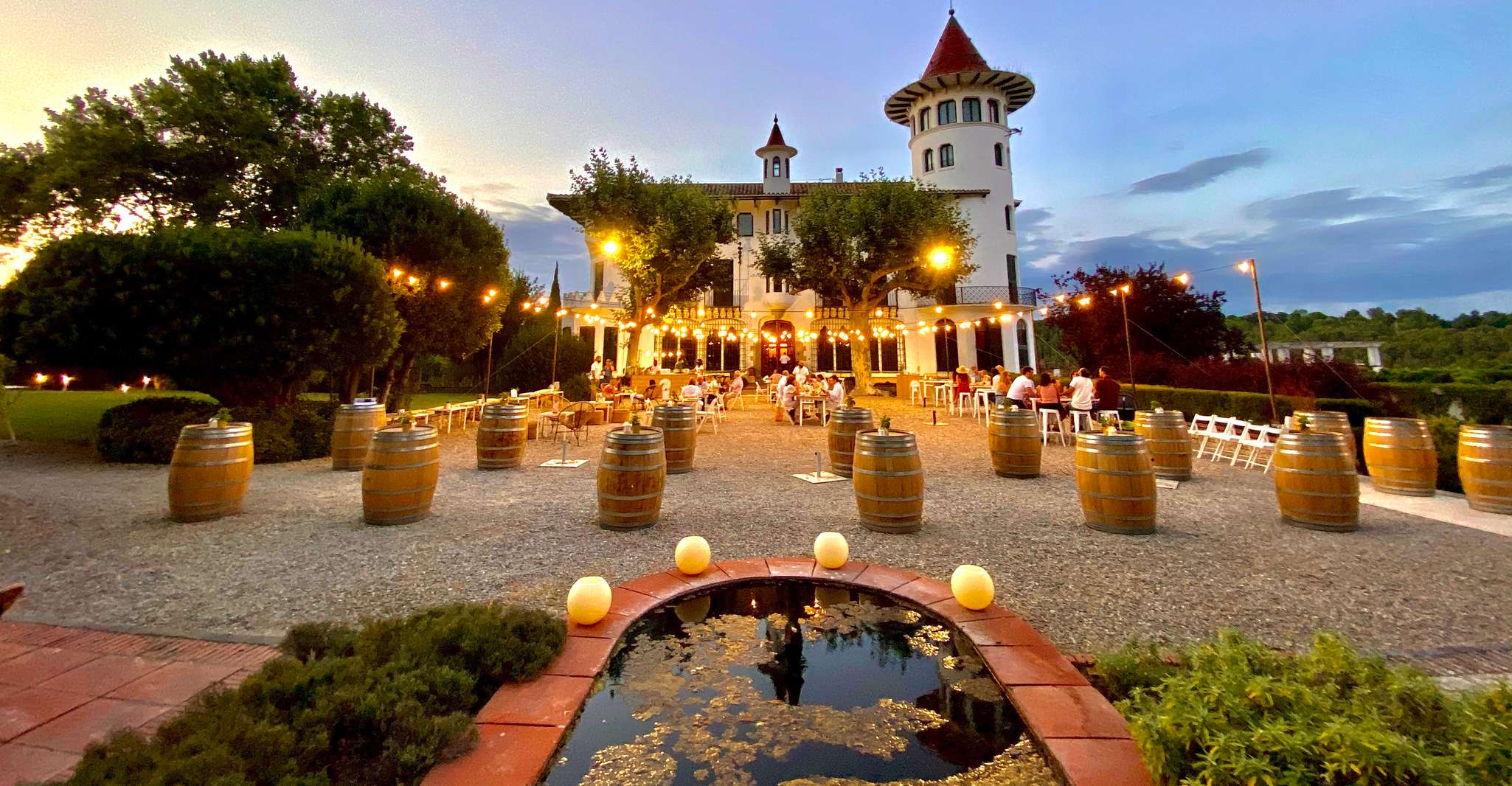 Penedès，Codorniu酿酒厂与Cava品尝