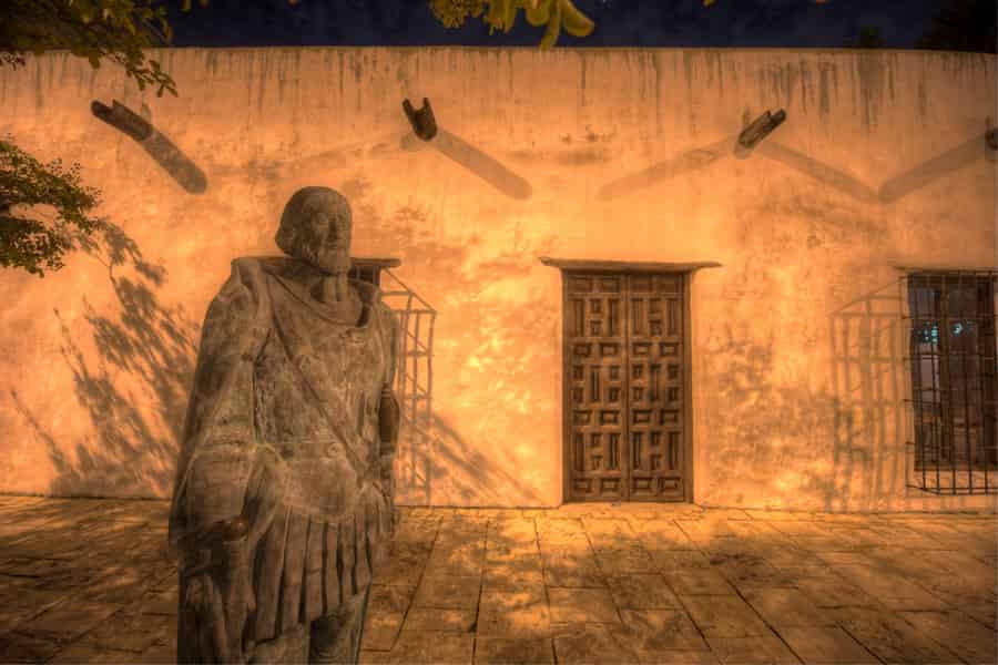 San Antonio: Die Madames and Mayhem Ghost Tour. Foto: GetYourGuide