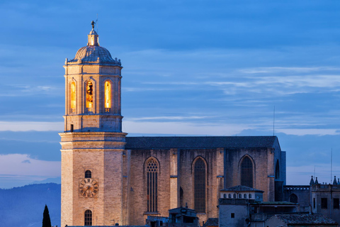 Barcelona: Private Tour Besalú - Girona and "Diamond Head" of Catalonia