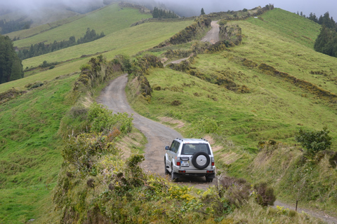 Sete Cidades: tour de día completo en jeep y sendero para caminar