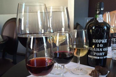 Seattle: Wine, Bread, Cheese and Chocolate Experience