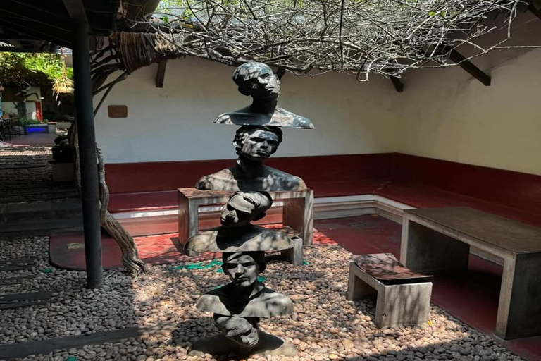 Kochi: Tuk-Tuk-Ausflug mit versteckten SchätzenKochi: Ausflug mit dem Tuk-Tuk zu versteckten Schätzen