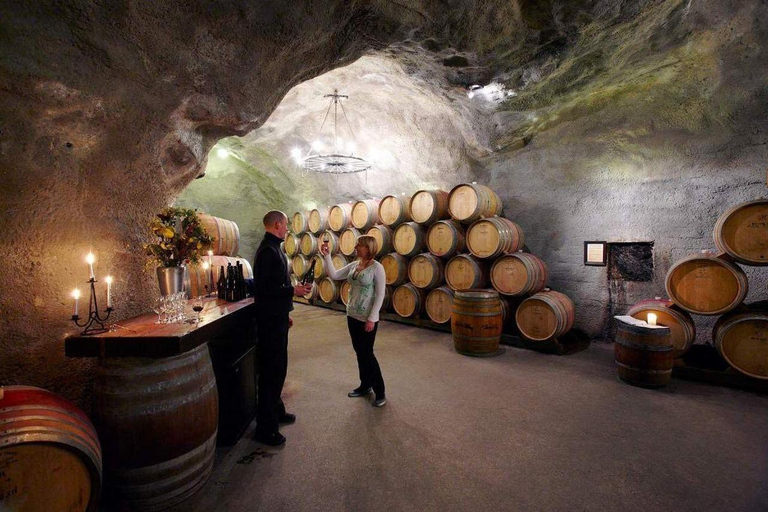 Christchurch: Waipara Wine Tour with Tastings & Lunch