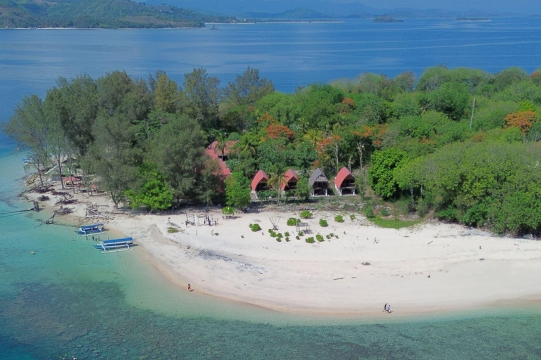 Lombok Secret Gilis Snorkeling –Jet Ski Available as Add-On