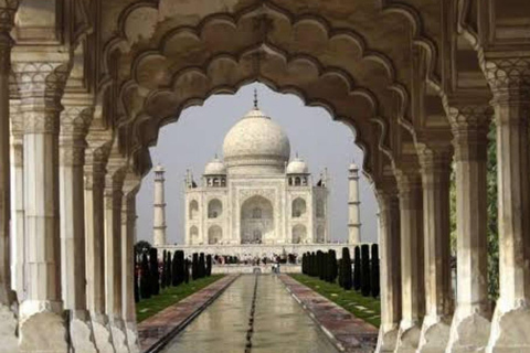 Delhi: Agra Tajmahal tour met privéauto