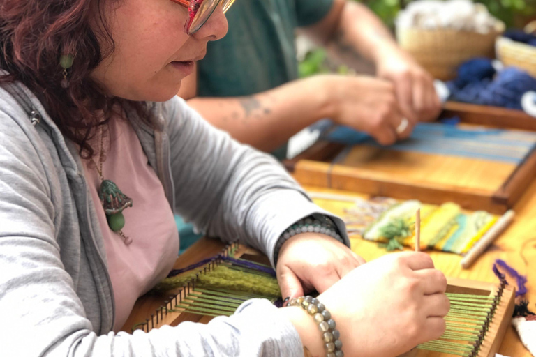 Miraflores: Weaving workshop with Peruvian fibers and a cultural focus