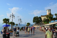 Visite du lac Garda, bus et bateau public avec guide - Housity