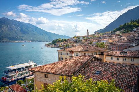 Lago di Garda: tour in autobus e battello pubblico con guida