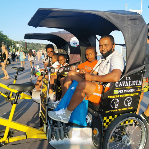 Nice: Electric Rickshaw City Tour with Local Guide