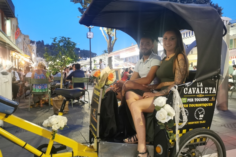 Nice : visite de la ville en cyclo-pousse avec audioguideCity tour de 60 minutes à Nice : le grand tour