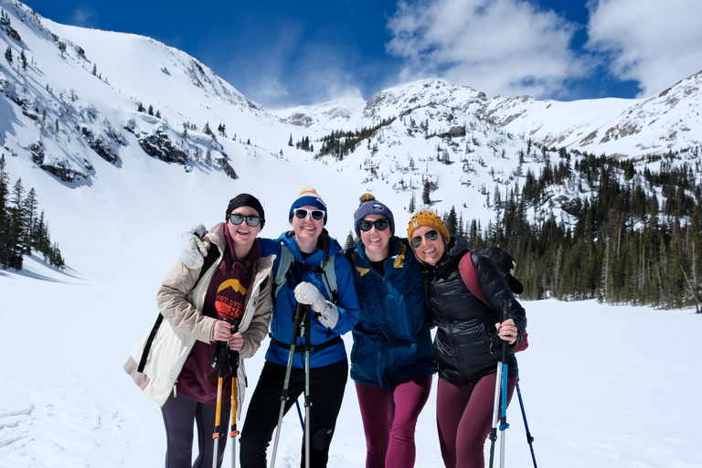 De Denver: Caminhada com raquetes de neve nas Montanhas RochosasCaminhada com raquetes de neve nas Montanhas Rochosas