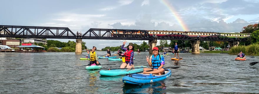 Kanchanaburi : excursion en stand up paddle sur la rivière Kwai