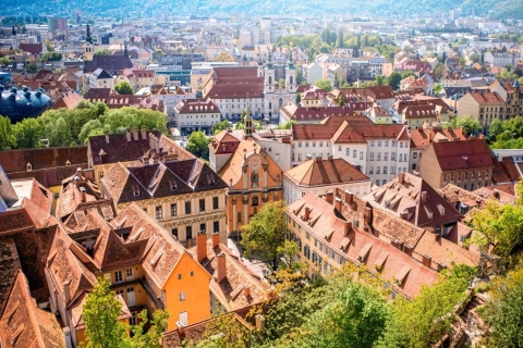 Graz: visita guiada privada sin colas LandeszeughausTour Landeszeughaus y Catedral de Graz