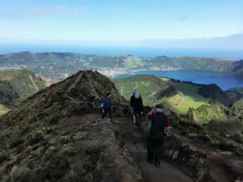 São Miguel: Full-Day Explore the 3 volcanos of the island