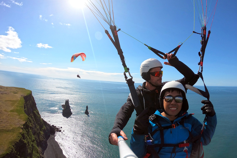 Vík: Tandemflygning med skärmflygningParagliding Tandemflygning