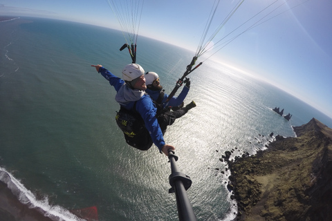 Vík: Paragliding Tandem Flight Paragliding Tandem Flight