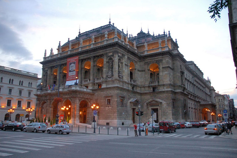 Budapest: Self-Guided Audio Walking Tour Standard option