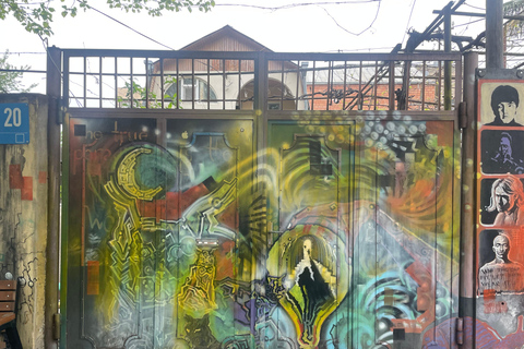 Tbilisi: Alternative Side Walking Tour — Raw, Real & Broken