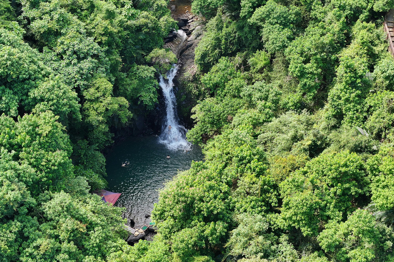 Girona: Horseback Ride with Picnic and Waterfall Stops