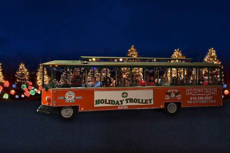 Savannah: Holiday Sights and Festive Nights Trolley Tour