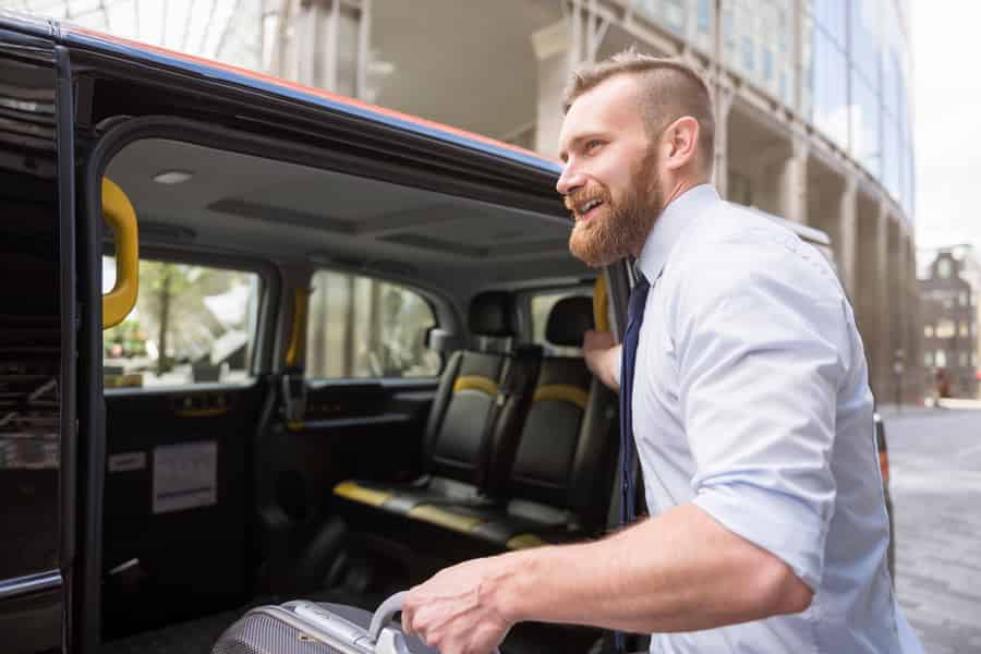 Priv luchthaventransfer XL (van/naar centrum)