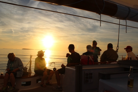 Key West: zonsondergangzeil van 2 uur op Schoener America 2.0
